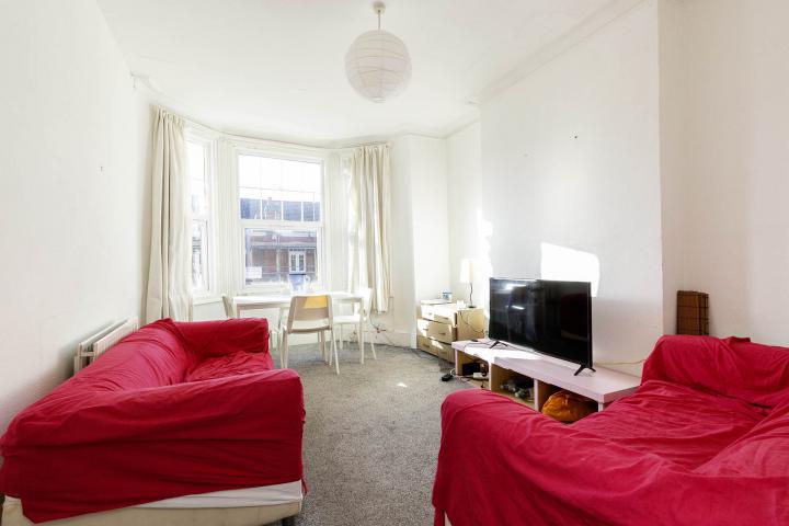 Modern Sharers Apartment Rutland Park, Willesden Green